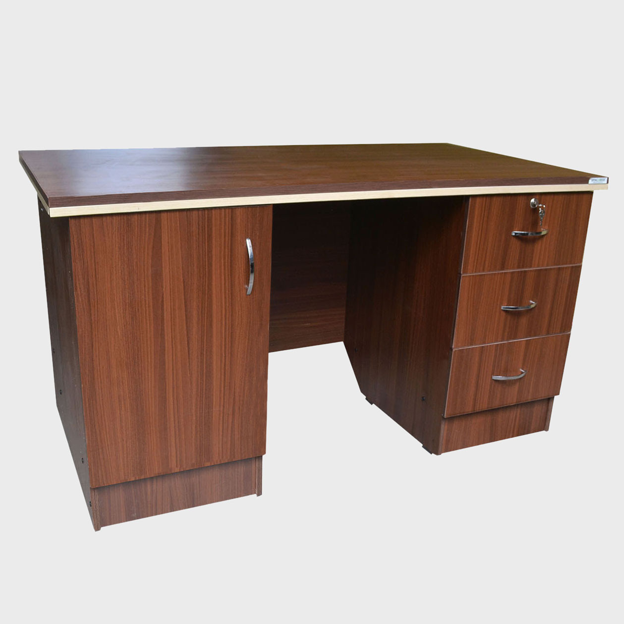 1.4M Tulip's Premium Computer Desk/Study